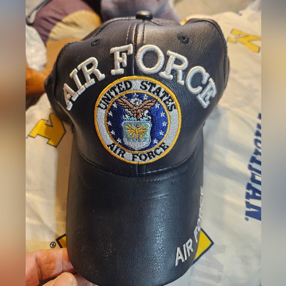 U.S. Air Force Leather Ball Cap Estate Item